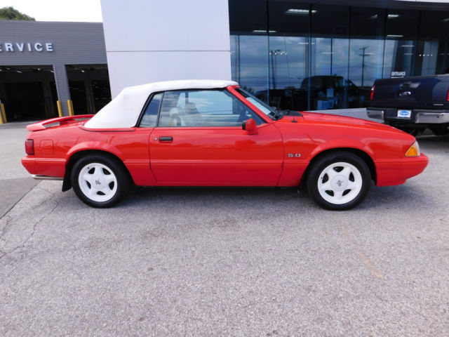 1992 Ford Mustang LX 5.0 convertible 29,000 miles all original 1992 Ford Mustang LX