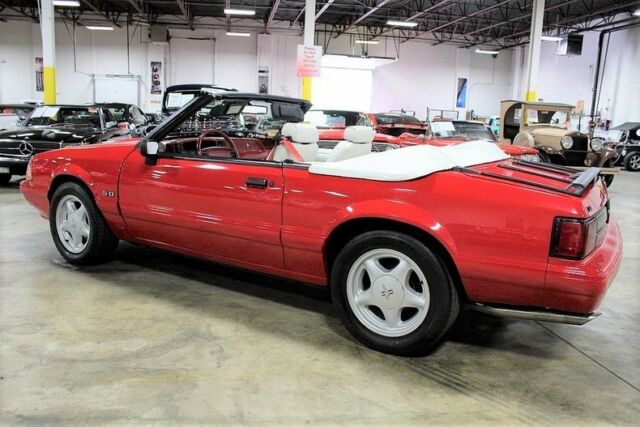 1992 Ford Mustang LX 5.0 Convertible - photo 3