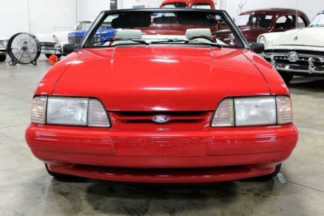 1992 Ford Mustang LX 5.0 Convertible - photo 8