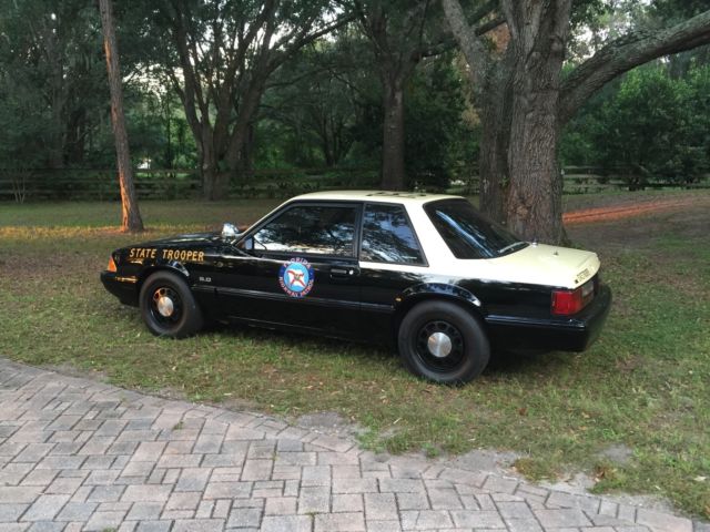 1992 Ford Mustang LX - photo 2
