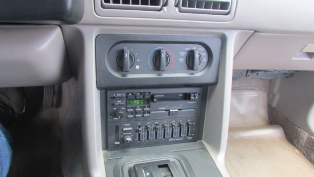 1992 Ford Mustang LX - photo 9