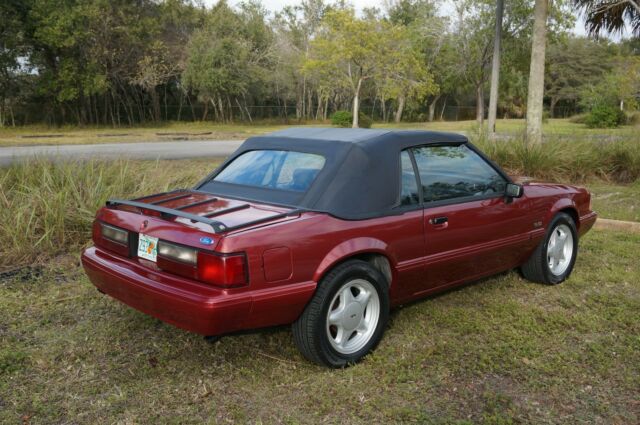 1992 Ford Mustang LX - photo 3