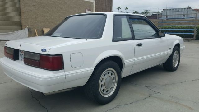 1992 Ford Mustang - photo 5