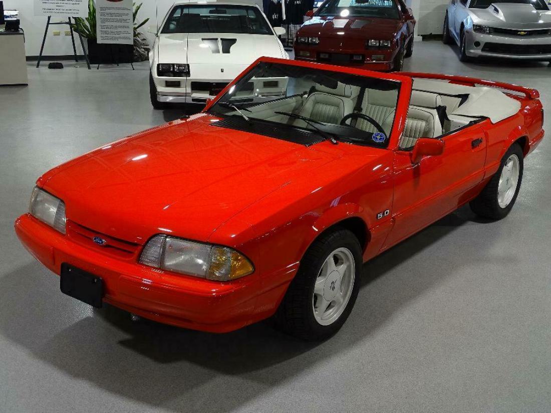 1992 Ford Mustang LX 5.0 Summer Edition - photo 3