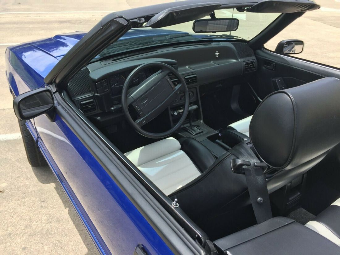 1992 Ford Mustang - photo 13