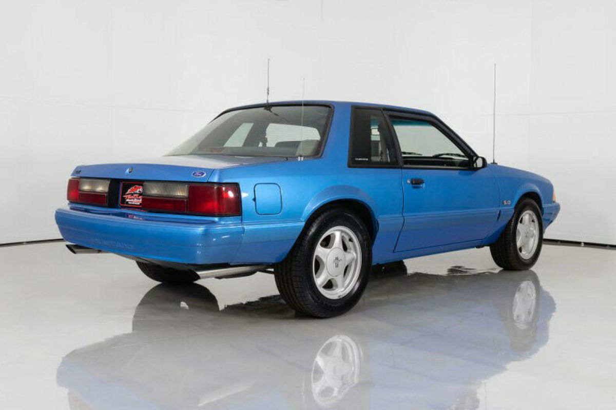 1992 Ford Mustang LX - photo 10