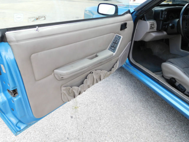 1992 Ford Mustang - photo 7