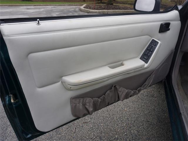 1992 Ford Mustang LX - photo 12