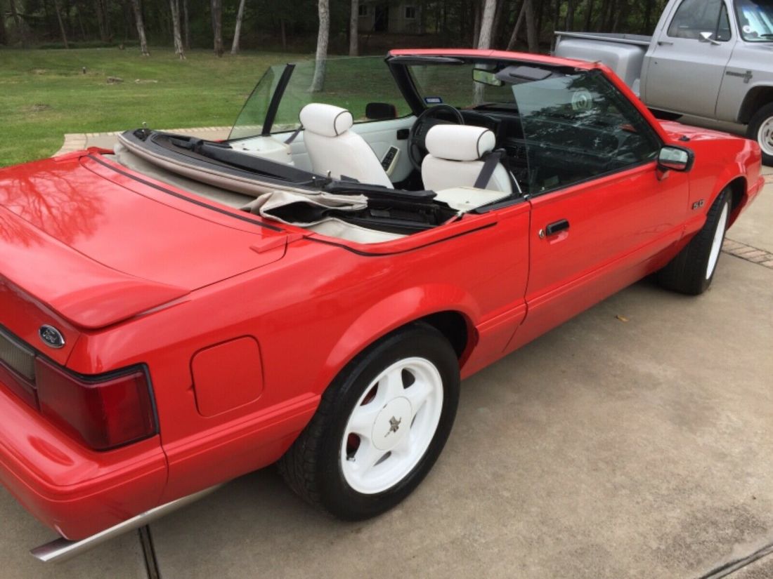 1992 Ford Mustang LX - photo 2