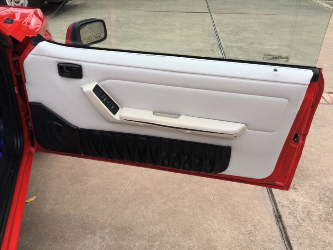 1992 Ford Mustang LX - photo 7