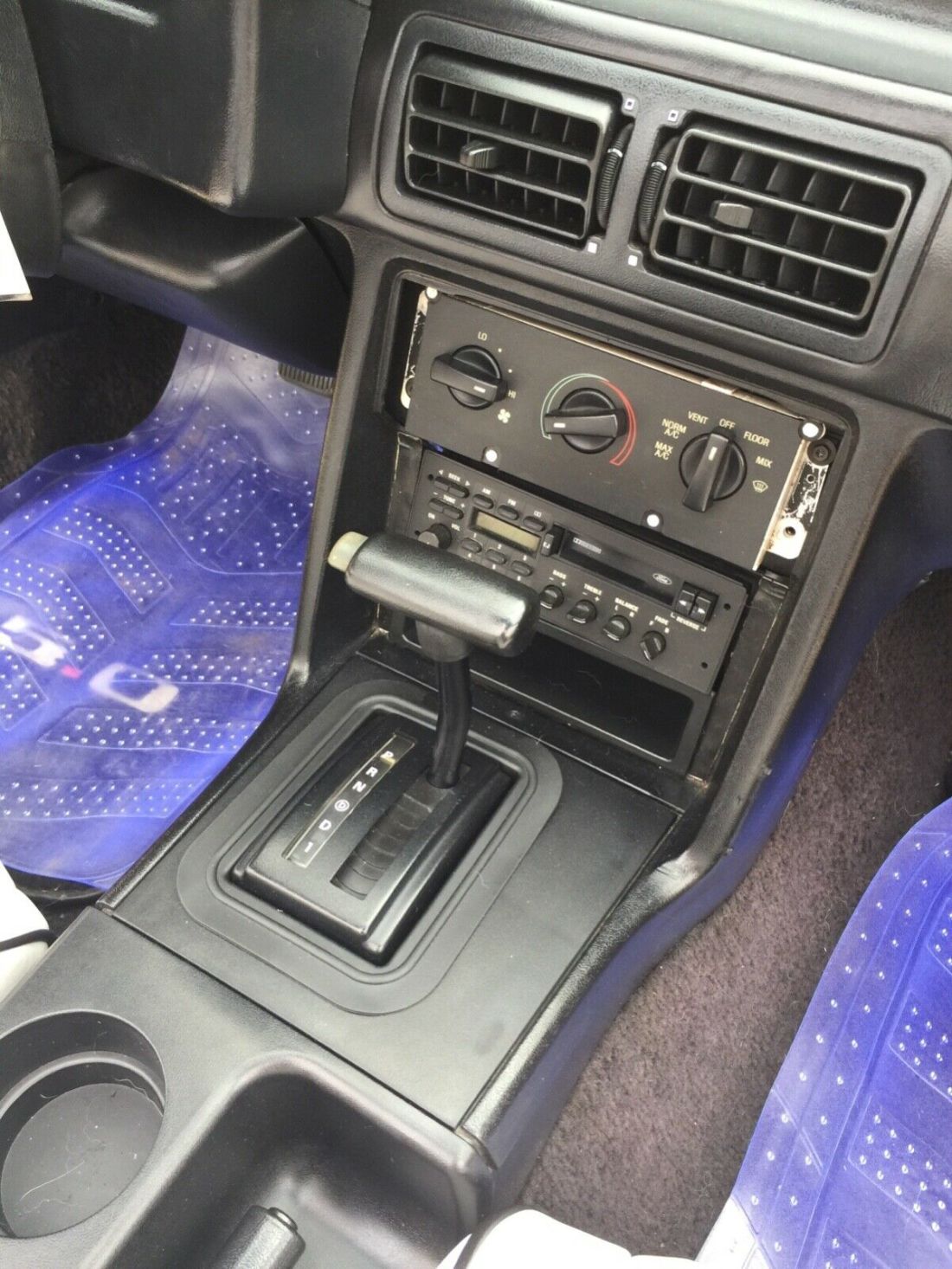 1992 Ford Mustang LX - photo 9