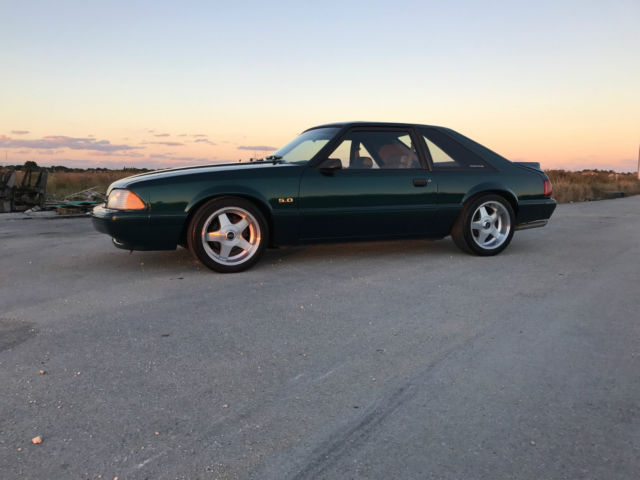 1992 Ford Mustang LX Hatchback 2-Door - photo 3