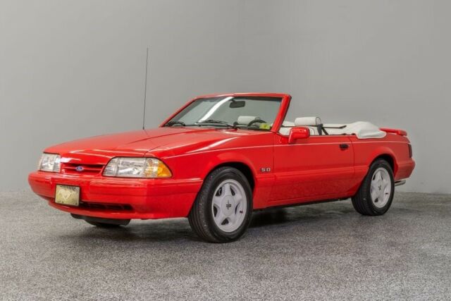 1992 Ford Mustang LX Summer Ed 36292 Miles Vibrant Red Convertible 302ci 5-Spd M 1992 Ford Mustang Summer Ed