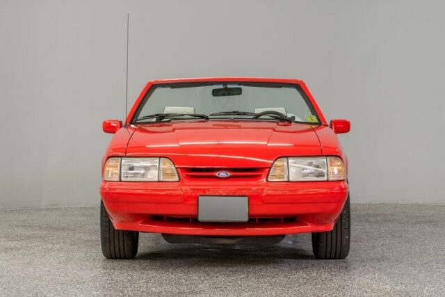 1992 Ford Mustang Summer Ed - photo 7