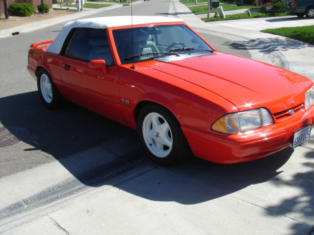 1992 Ford Mustang Convertible - photo 4