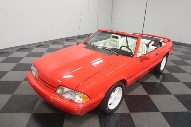 1992 Ford Mustang Summer Special - photo 10