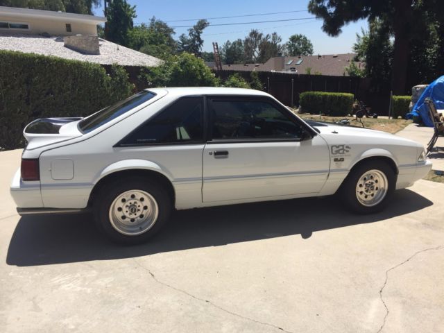1992 Ford Mustang - photo 3