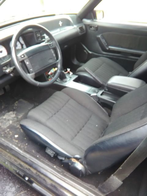 1992 Ford Mustang GT - photo 8