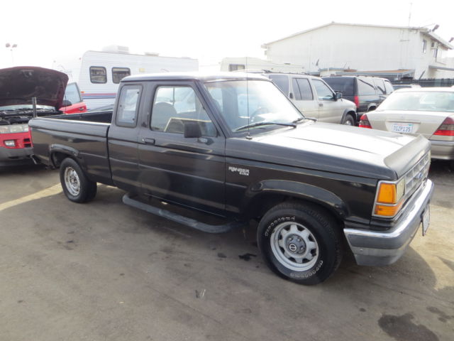 1992 Ford Ranger 6-Cylinder Automatic Pickup NO RESERVE 1992 Ford Ranger XLT Extended Cab Pickup 2-Door