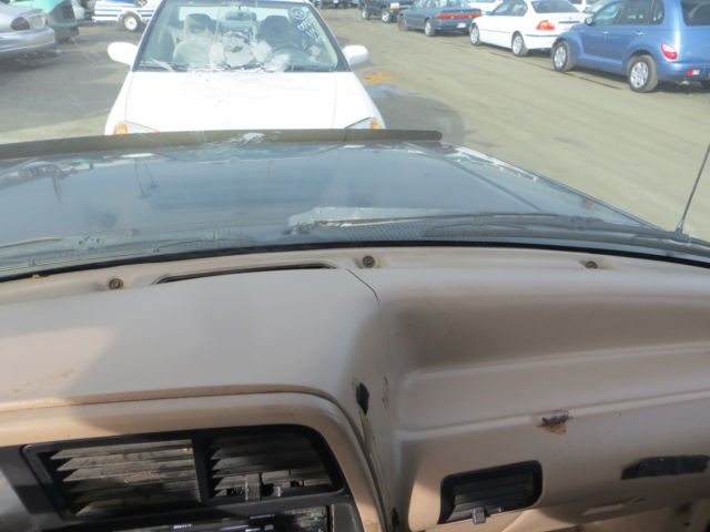 1992 Ford Ranger XLT Extended Cab Pickup 2-Door - photo 11