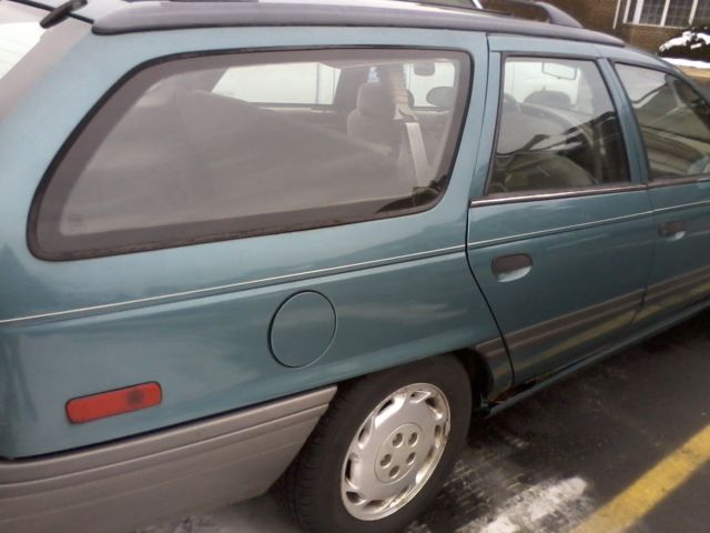 1992 Ford Taurus GL - photo 2