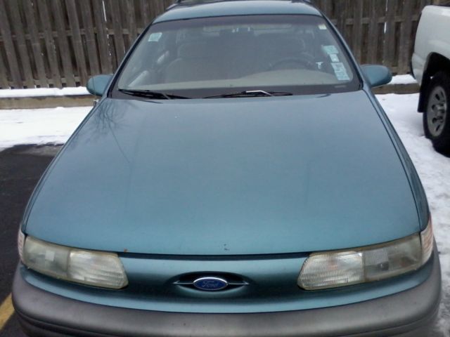 1992 Ford Taurus GL - photo 6