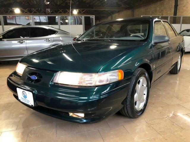 1992 Ford Taurus SHO 4dr Sedan