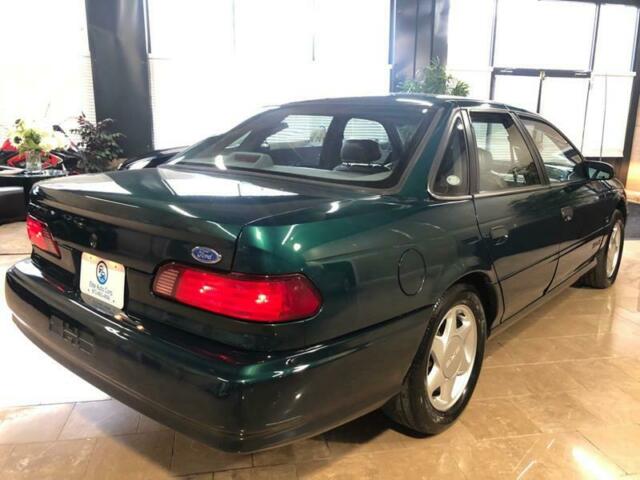1992 Ford Taurus SHO 4dr Sedan - photo 3