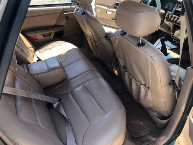 1992 Ford Taurus SHO - photo 12