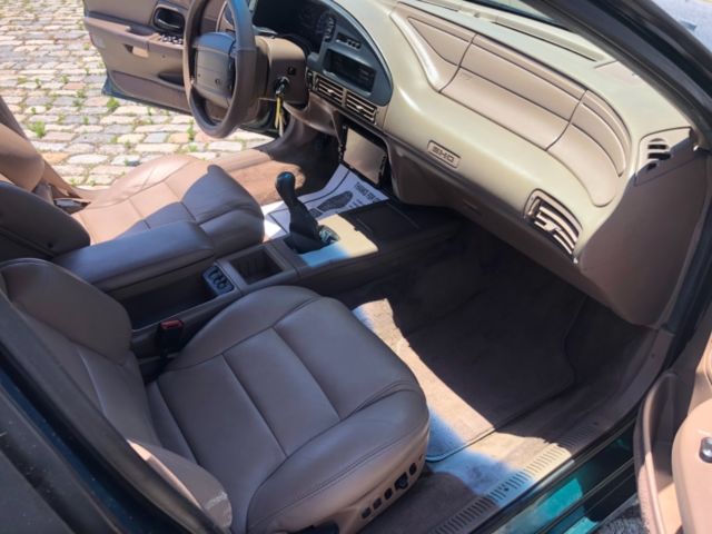 1992 Ford Taurus SHO - photo 13