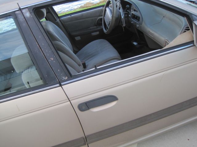 1992 Ford Taurus - photo 12