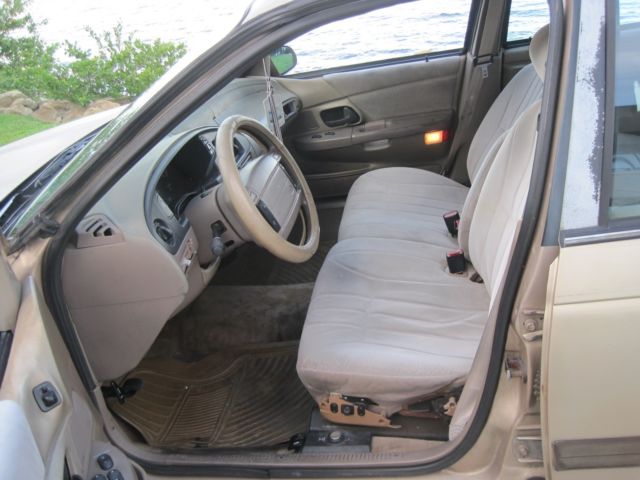 1992 Ford Taurus - photo 7