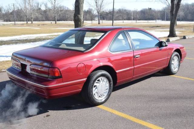 1992 Ford Thunderbird Sport 2dr Coupe - photo 7