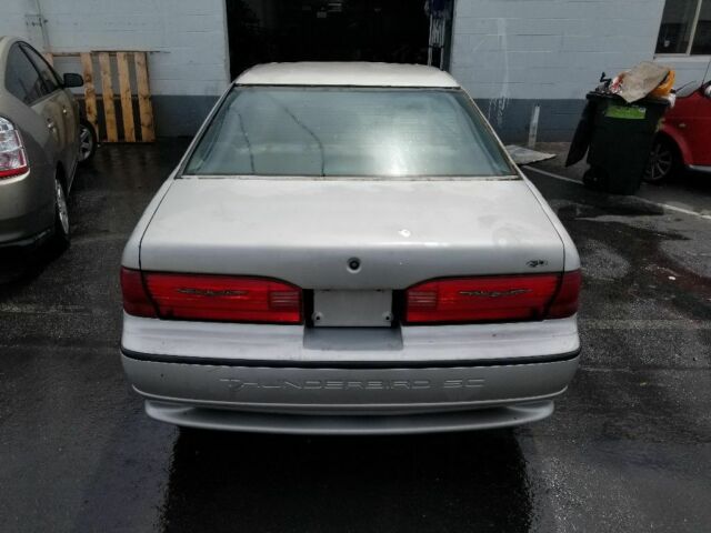 1992 Ford Thunderbird Super coupe - photo 3