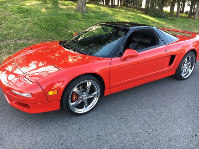 1992 FORMULA RED ACURA NSX, ACCIDENT FREE CARFAX, LOW 53K MILEAGE, TEXAS DRY NSX 1992 Acura NSX NSX FIVE SPEED