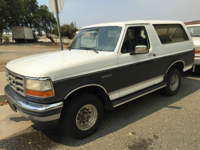 1992 Ford Bronco XLT