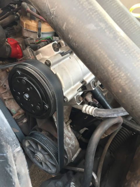 1992 Ford Bronco XLT - photo 9