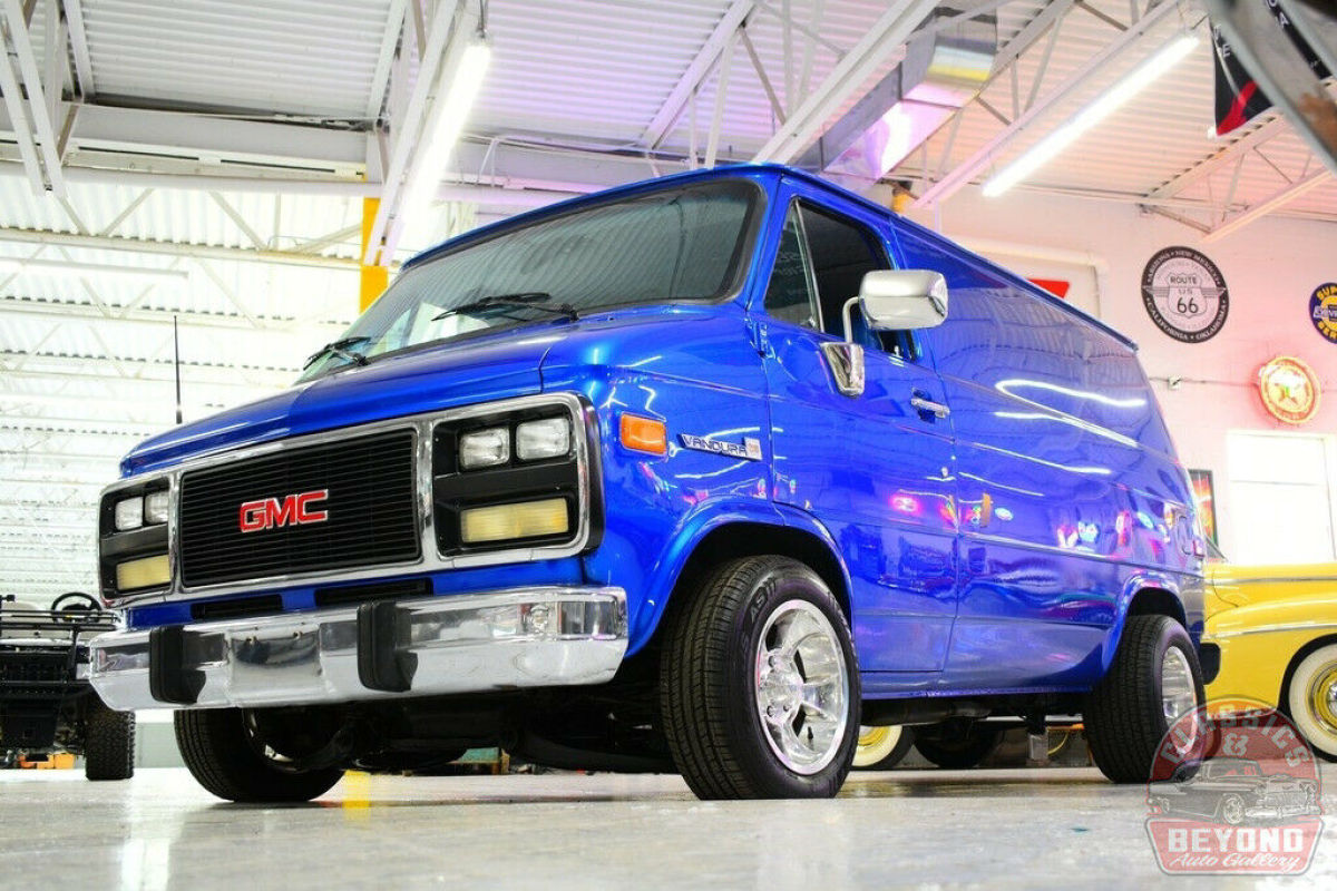 1992 GMC Vandura G25 - photo 10