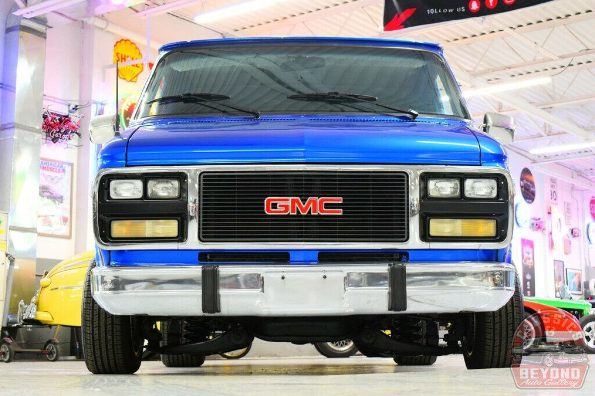 1992 GMC Vandura G25 - photo 7
