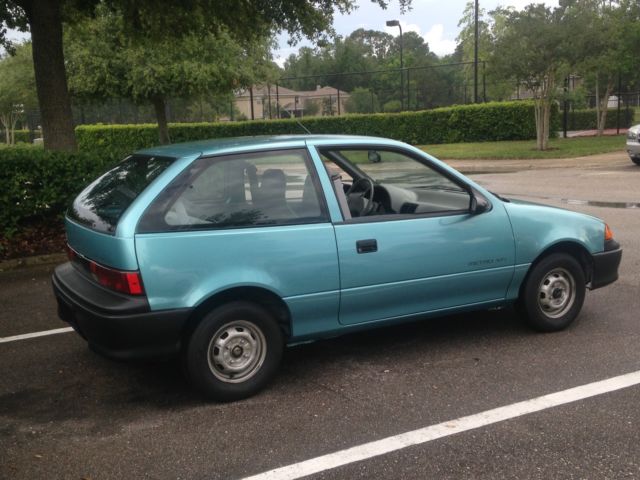 1992 Geo Metro XFi - photo 3
