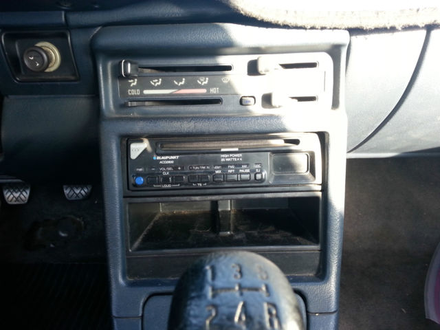 1992 Geo Storm Base Hatchback 2-Door - photo 9
