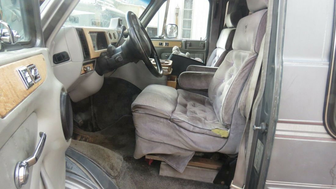 1992 GMC Vandura Gray - photo 12