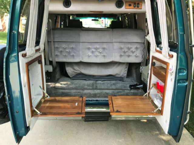 1992 GMC Vandura - photo 10