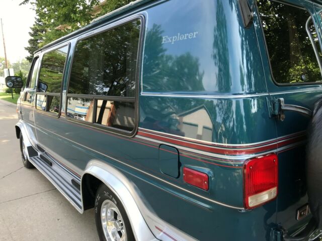 1992 GMC Vandura - photo 3