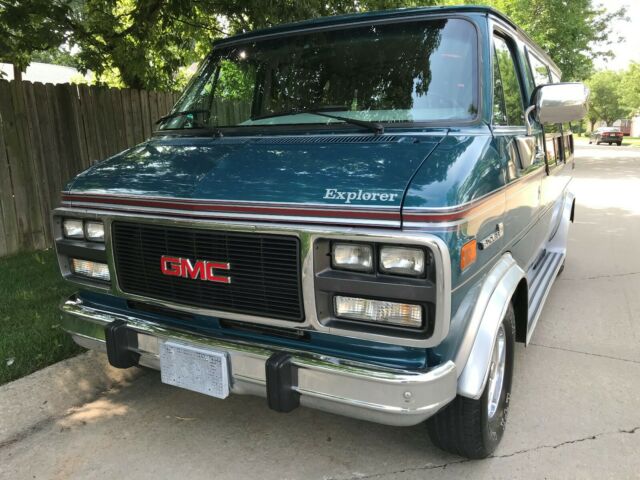 1992 GMC Vandura - photo 4