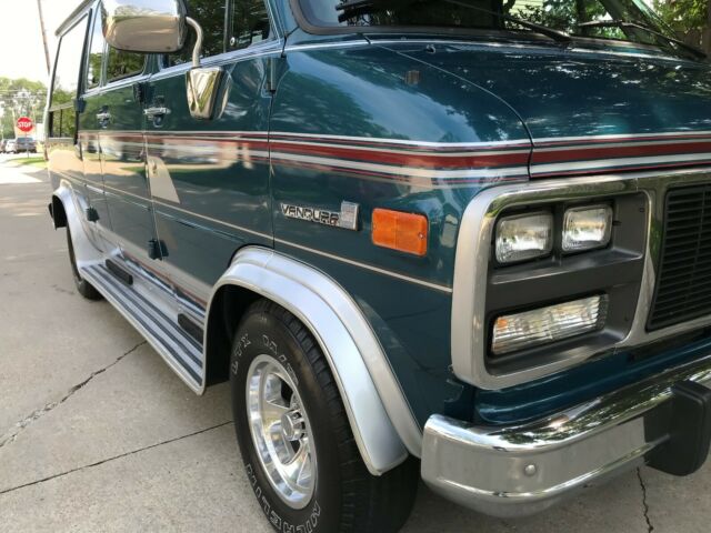 1992 GMC Vandura - photo 5