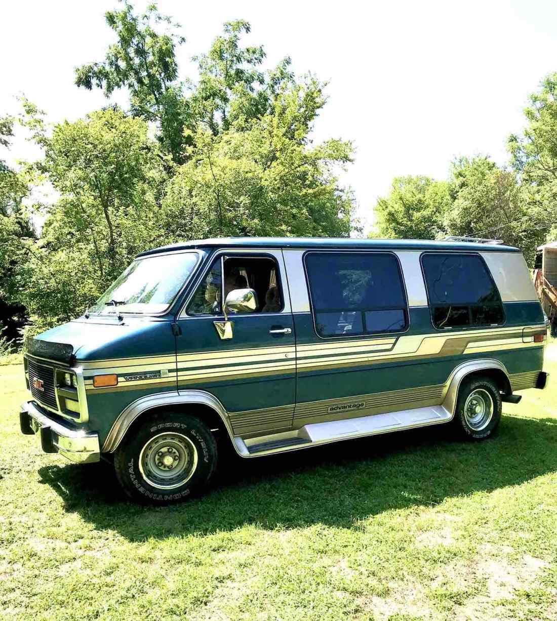 1992 GMC G2500 G2500 - photo 2
