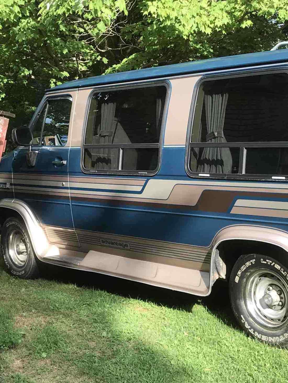 1992 GMC G2500 G2500 - photo 7