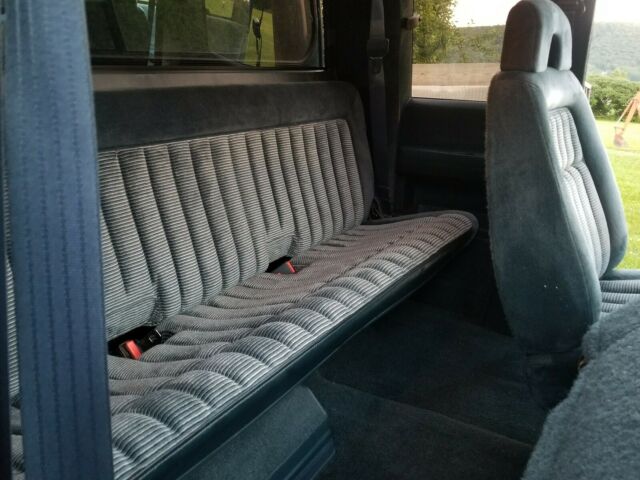1992 GMC Sierra 1500 SLE - photo 13