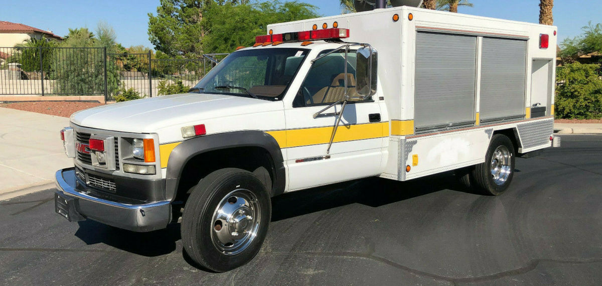 1992 GMC SIERRA 3500 HEAVY DUTY 6300 MILES TRUCK DUALLY W GENERATOR NO RESERVE 1992 Chevrolet C/K Pickup 3500